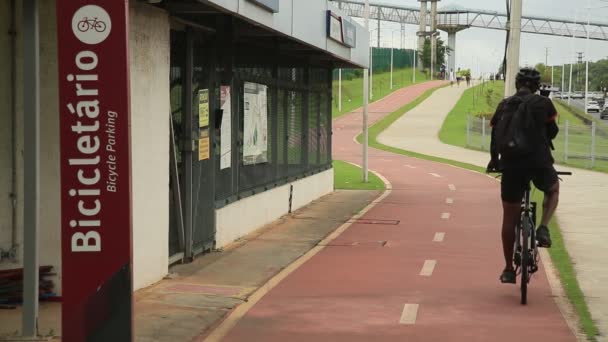 Salvador Bahia Βραζιλία Σεπτεμβρίου 2021 Ένα Μονοπάτι Ποδήλατο Κατά Μήκος — Αρχείο Βίντεο
