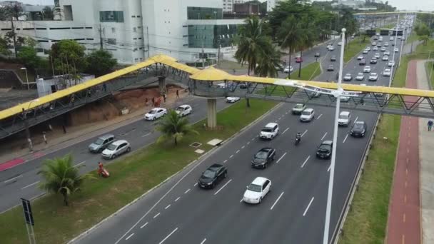 Salvador Bahia Brasil Setembro 2021 Visão Veículos Engarrafamento Avenida Paralela — Vídeo de Stock