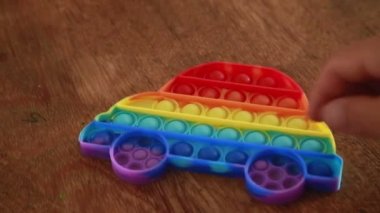 Salvador, Bahia, Brezilya - 23 Ekim 2021: Pop It Fidget Oyuncakları Brin oyuncağı Salvador şehrinde görüldü.