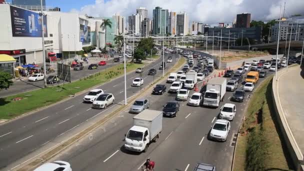 Salvador Bahia Brazil Juli 2021 Fordonsrörelse Trafiken Gata Salvador — Stockvideo