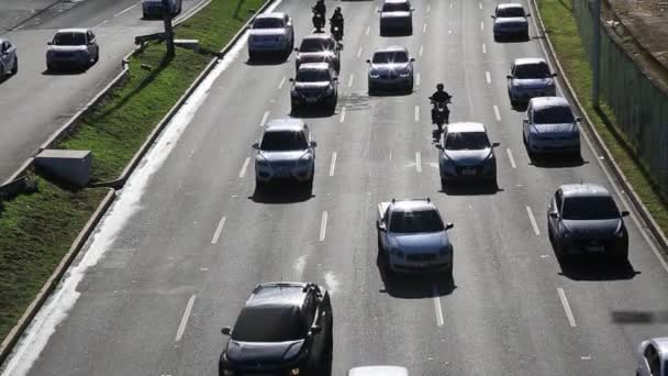 Salvador Bahia Brasilien Juli 2021 Fahrzeugbewegungen Verkehr Auf Einer Straße — Stockvideo