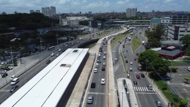 Salvador Bahia Brasilien November 2021 Luftaufnahme Der Fahrzeugbewegungen Beim Bau — Stockvideo