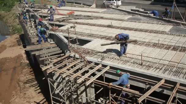 Salvador Bahia Brasil Noviembre 2021 Ven Trabajadores Durante Construcción Puente — Vídeos de Stock