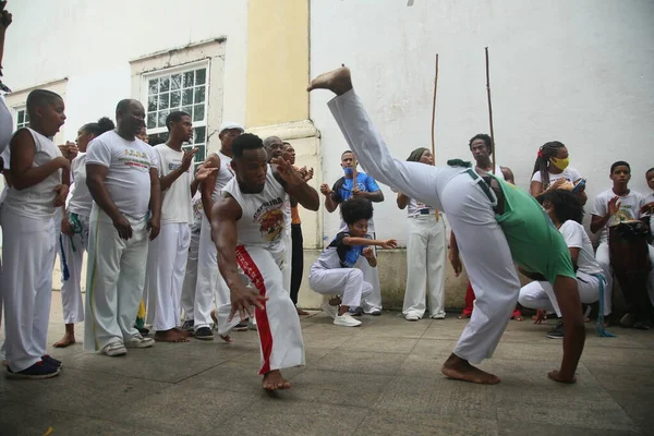 Salvador Bahia Brasil Noviembre 2021 Capoeiristas Durante Una Actuación Día — Foto de Stock