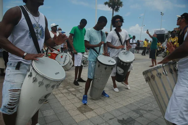 Salvador Bahia Brasil Noviembre 2021 Percusionista Actuando Durante Una Protesta — Foto de Stock