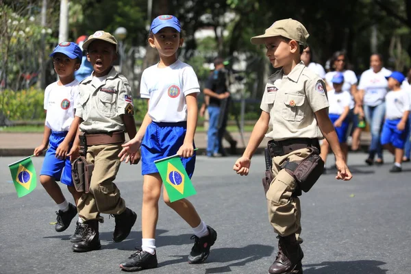 Salvador Bahia Brazylijski Września 2016 Dzieci Szkół Publicznych Podczas Parady — Zdjęcie stockowe