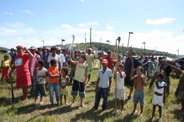 guaratinga, bahia, brezil- 24 Şubat 2008: Movimento Sem Terra - MST- Guaratinga belediyesindeki bir çiftliğin işgali sırasında.