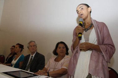 Salvador, Bahia, Brezilya - 29 Nisan 2014: Marina Silva, Brezilya 'nın cumhurbaşkanı adayı, Salvador kentinde düzenlenen siyasi mitingde görüldü.