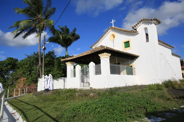 Salvador, Bahia, Brezilya - 12 Aralık 2016: Salvador 'un Escada semtindeki Nossa Senhora da Escada Kilisesi manzaralı.