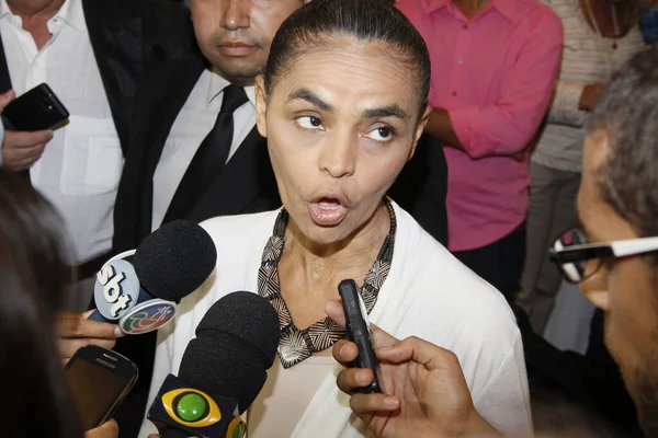 Salvador, Bahia, Brezilya - 29 Nisan 2014: Marina Silva, Brezilya 'nın cumhurbaşkanı adayı, Salvador kentinde düzenlenen siyasi mitingde görüldü.