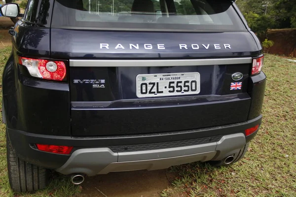 Salvador, Bahia, Brezilya - 7 Temmuz 2014: Range Rover Evoque 2014 aracı Salvador 'da görüldü.