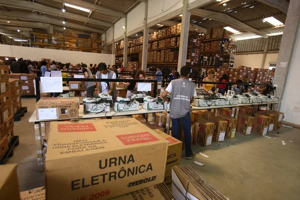 Salvador Bahia Brasil Outubro 2018 Funcionária Tribunal Regional Eleitoral Bahia — Fotografia de Stock