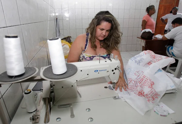 Salvador Bahia Brasilien Oktober 2015 Person Die Einem Nähstudio Der — Stockfoto