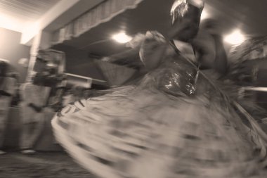 Simoes filho, bahia, brrazil - 27 Şubat 2016: Simoes Filho kentindeki cndomble bahçesinde dini şenlikler sırasında dindar dinlerin takipçileri.
