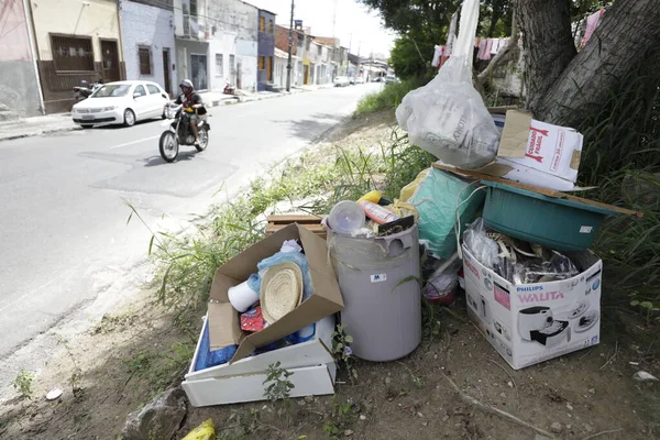 페이라 산타나 2019 페이라 산타나 거리에 쓰레기 — 스톡 사진