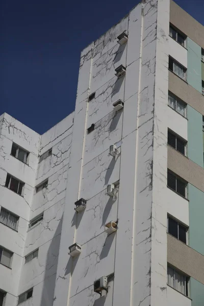 Salvador Bahia Brasil Dezembro 2021 Crack Visto Muro Prédio Residencial — Fotografia de Stock