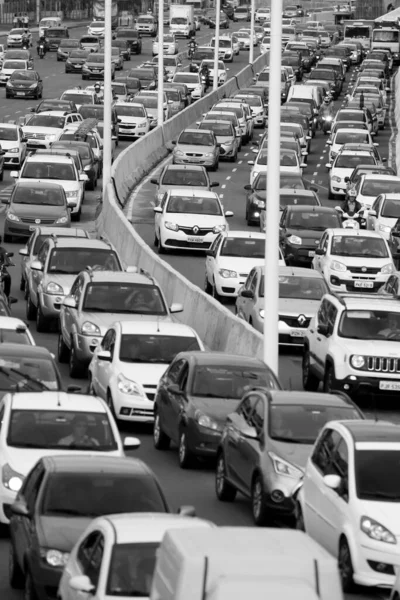 Salvador Bahia Brasil Abril 2017 Congestión Vehículos Avenida Luiz Viana — Foto de Stock