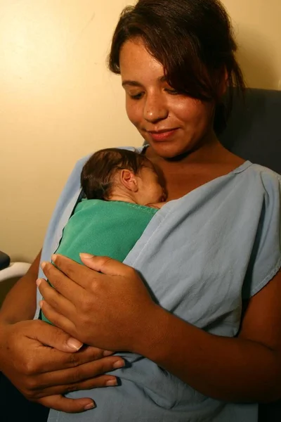 Vitoria Conquista Bahia Brasil Outubro 2011 Mães Crianças Prematuras Utilizam — Fotografia de Stock