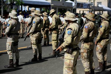Salvador, Bahia, Brezilya - 17 Şubat 2022: Salvador 'daki Vila Militar' da düzenlenen törende Bahia Askeri Polisi üyeleri görüldü.