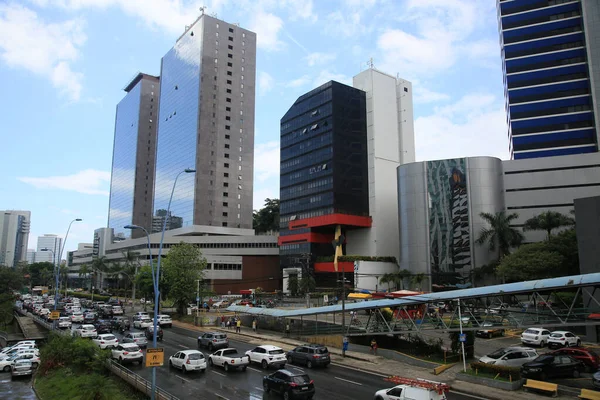 Salvador Bahia Braziliaans Februari 2022 Zicht Bedrijfsgebouwen Aan Avenida Tancredo — Stockfoto