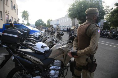Salvador, Bahia, Brezilya - 17 Şubat 2022: Salvador 'daki Vila Militar' da düzenlenen törende Bahia Askeri Polisi üyeleri görüldü.