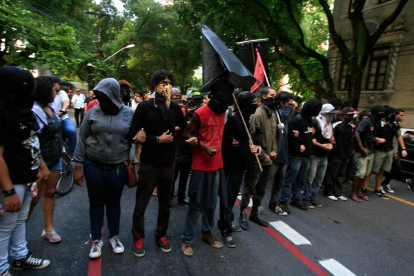 Salvador Bahia Brasil Junio 2014 Grupo Manifestantes Enmascarados Contra Copa —  Fotos de Stock