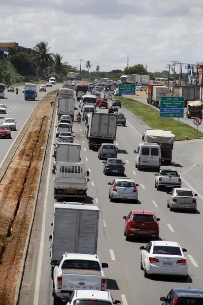 Salvador Bahia Braziliaans April 2014 Voertuigen Federale Snelweg 324 Salvador — Stockfoto