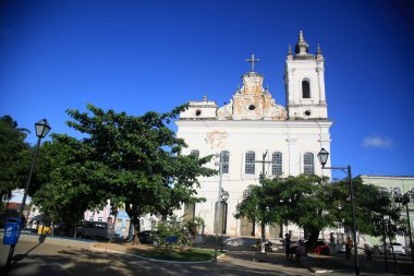 Salvador, Bahia, Brezilya - 25 Mart 2022: Santo Antonio Kilisesi Santo Antonio Alem do Carmo Mahallesi, Salvador şehrinin tarihi merkezi.