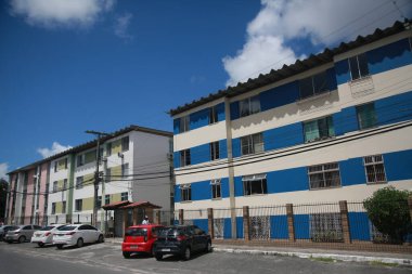 Salvador, Bahia, Brezilya - 31 Mart 2022: Salvador şehrindeki Cabula mahallesindeki konutların havadan görünüşü.