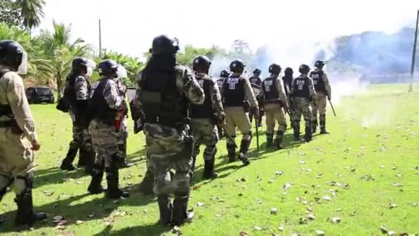 Lauro Freitas Bahia Brasilien Juli 2016 Bereitschaftspolizisten Üben Den Einsatz — Stockvideo