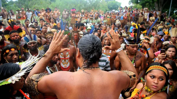 Salvador Bahia Brazilië April 2022 Indiërs Uit Verschillende Stammen Van — Stockfoto