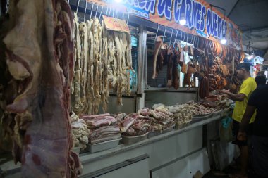 Salvador, Bahia, Brezilya - 30 Nisan 2022 Bolvina kurutulmuş eti Salvador şehrindeki Sao Joaquim fuarında sergileniyor..