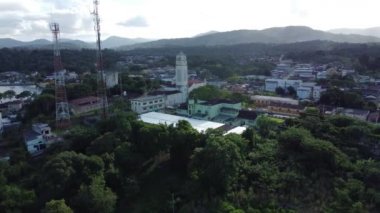 Itajuipe, Bahia, Brezilya - 24 Mayıs 2022: Güney Bahia 'daki Itajuipe şehrindeki göl manzarası.