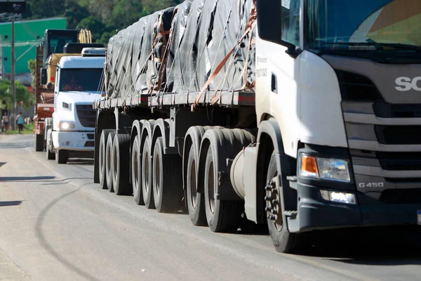 Presidente Tancredo Neves Bahia Brazil Czerwiec 2022 Opony Samochodów Ciężarowych — Zdjęcie stockowe