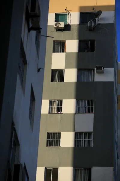 ブラジル バヒアのサルヴァドール2022年6月12日 サルバドール市内の中流階級のマンションの住宅の眺め — ストック写真