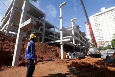Salvador, Bahia, Brezilya - Haziran 6, 2022: Salvador 'da bir devlet hastanesi inşaatı devam ediyor..