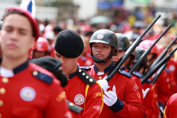 Salvador Bahia Braziliaans Juli 2022 Openbare Scholieren Met Militaire Opleiding — Stockfoto