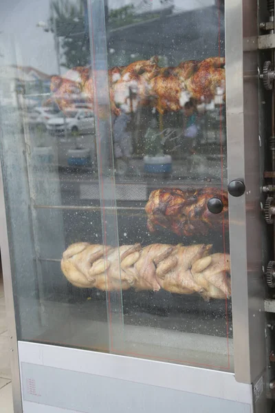 Salvador Bahia Brazil Janeiro 2022 Chicken Roasting Machine Seen Street — Foto de Stock