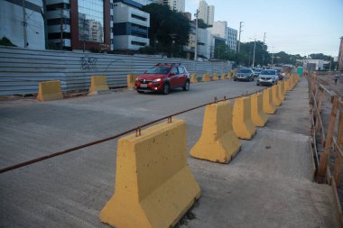 salvador, bahia, brazil - july 29, 2022: concrete barrier to contain vehicles at the construction site of the exclusive lane for the BRT transport system in the region of the Lucaia channel in Salvador.