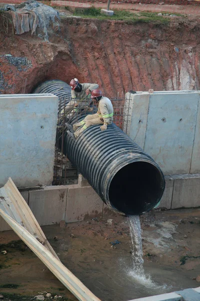 Salvador Bahia Brazil July 2022 Construction Sewage Pipeline Exclusive Way — Zdjęcie stockowe