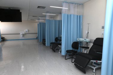 irece, bahia, brrazil - 13 Eylül 2022: Irece şehrinde kanser tedavisi için bir devlet hastanesi manzarası