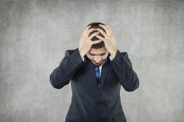 Kafamın üstünde öylesine adl problem