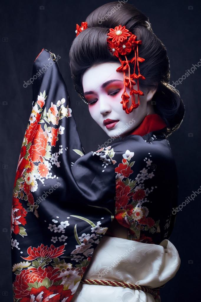 Young pretty geisha in kimono by ©iordani