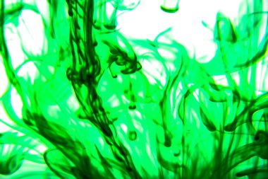 vegetale mürekkep suya döktü