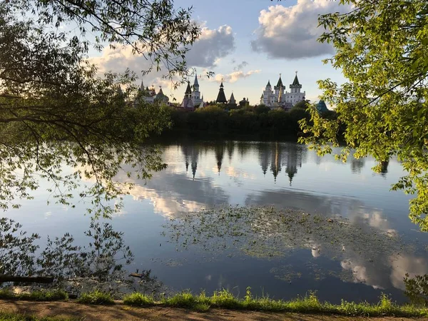View Izmailovsky Kremlin Summer Lake — Stock Photo, Image