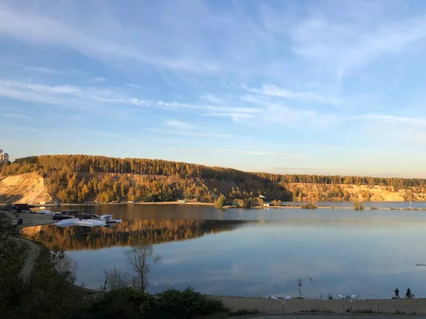 Herbstwald Dserschinski See Sonniger Abend — Stockfoto