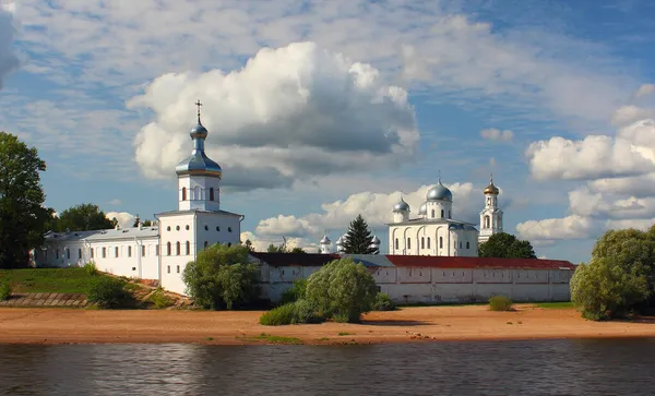 Середньовічний Християнський Монастир Біля Річки Монастир Святого Георгія Ліцензійні Стокові Фото