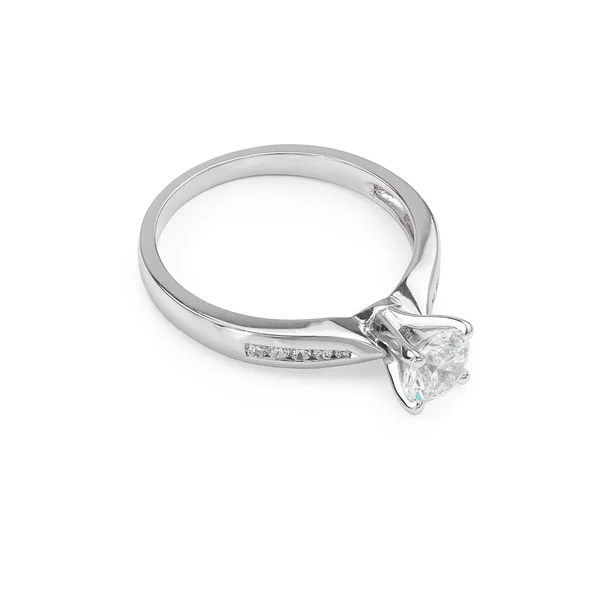 Diamantový Zásnubní Prsten Diamantovými Rameny Izolované Bílém Pozadí — Stock fotografie
