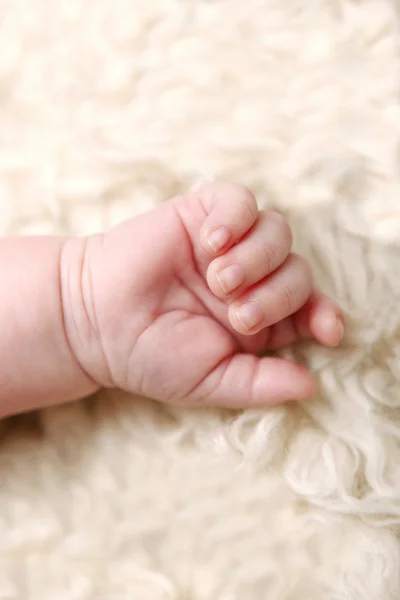 Hand eines Kleinkindes — Stock Photo, Image