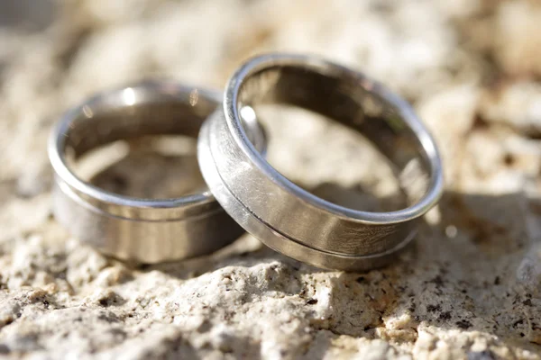 Wedding rings — Stock Photo, Image